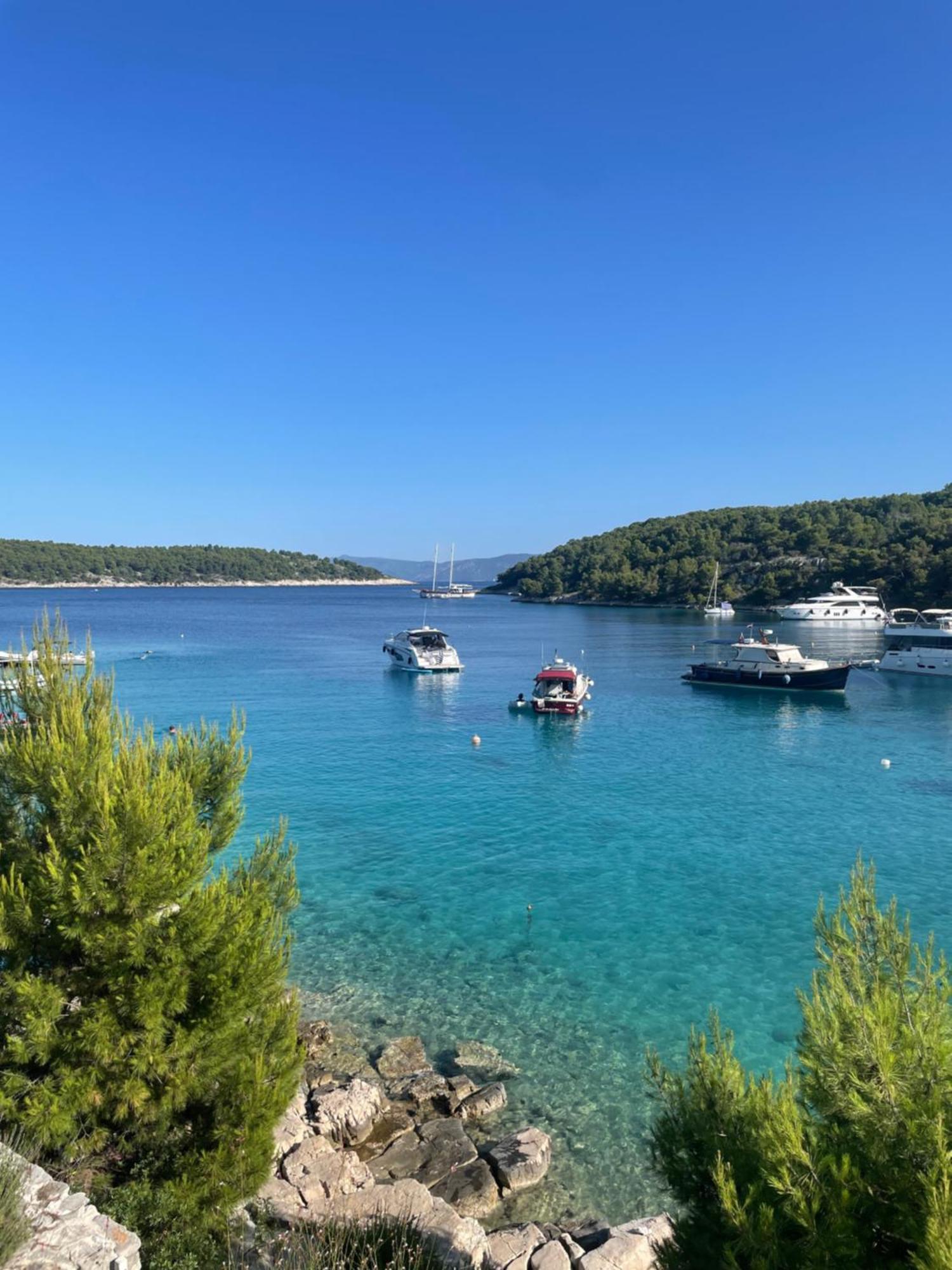 Luxury Villa Kate - In Lucice Bay With Turquoise Sea, Amazing Seaviews, And Heated Pool Milna  Eksteriør bilde