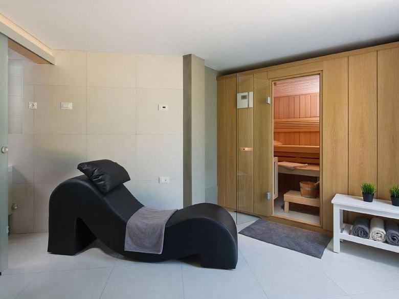 Luxury Villa Kate - In Lucice Bay With Turquoise Sea, Amazing Seaviews, And Heated Pool Milna  Eksteriør bilde